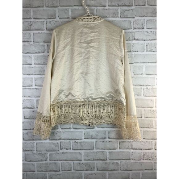 HINGE Silk & Crochet Zip Front Bomber Jacket Ivory Size Small - Picture 2 of 9